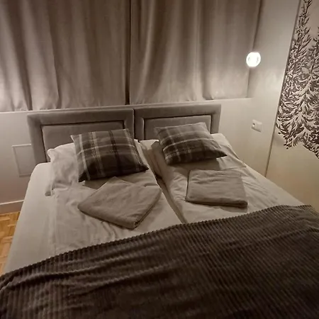 Centrum 50 M Od Rynku, Free Parking